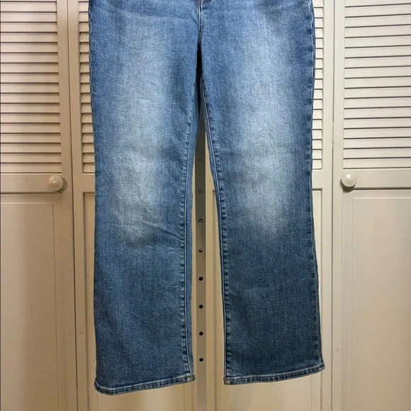 Madewell Kick Out Crop Jeans  Oneida Wash Stretch Size 27 - Picture 8 of 16